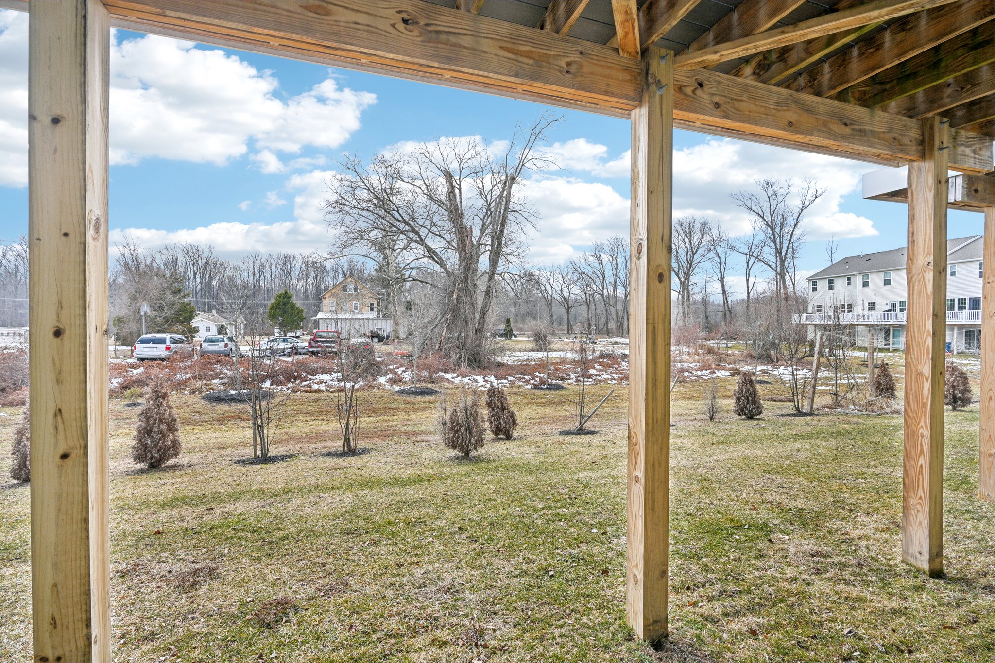 Rivers Dr-S2702-038.jpg