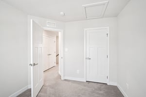 Rivers Dr-S2702-029.jpg