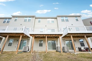 Rivers Dr-S2702-035.jpg