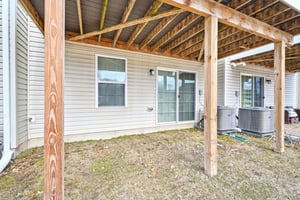 Rivers Dr-S2702-037.jpg