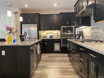 20553 Galloway Dr, Santa Clarita, CA 91350, USA Photo 8