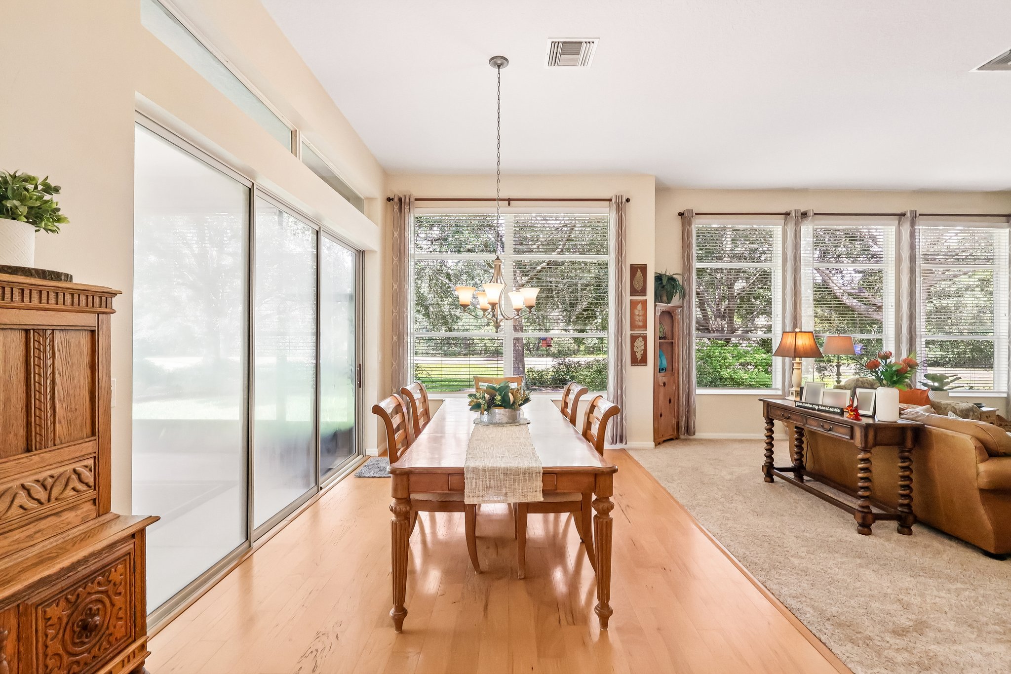 Queen Alexandra Dr-S2807-011.jpg