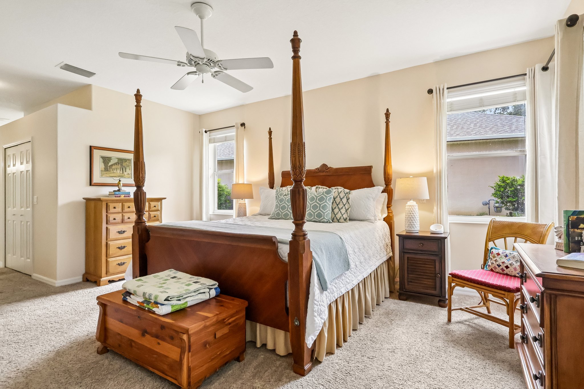 Queen Alexandra Dr-S2807-031.jpg