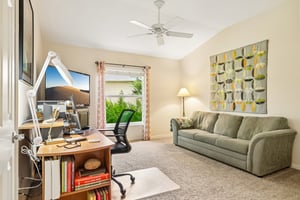Queen Alexandra Dr-S2807-024.jpg