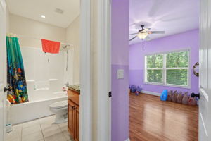  Photo 23