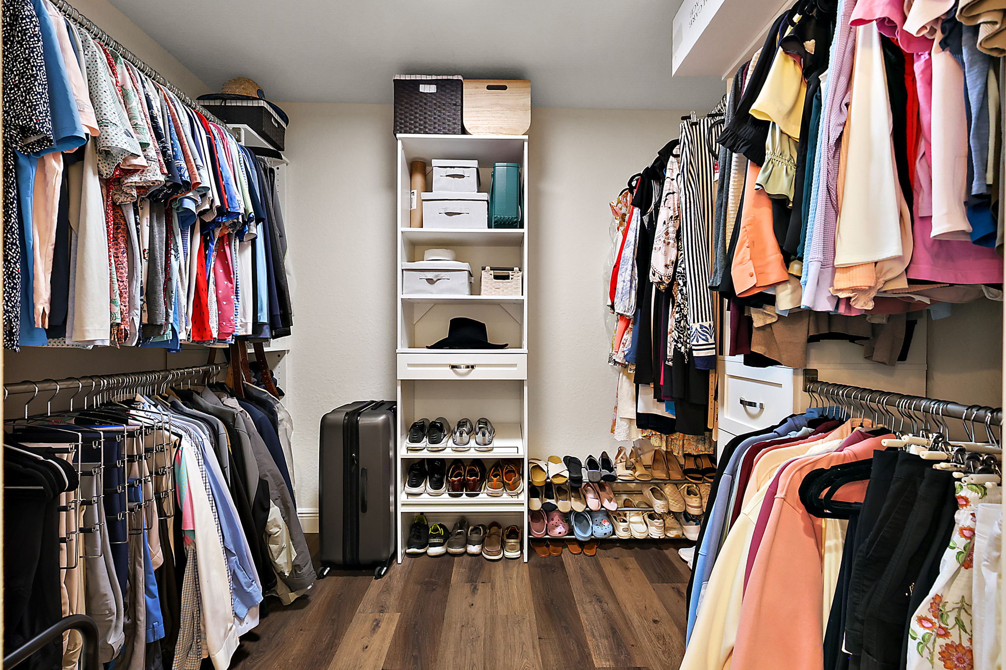  Photo 28