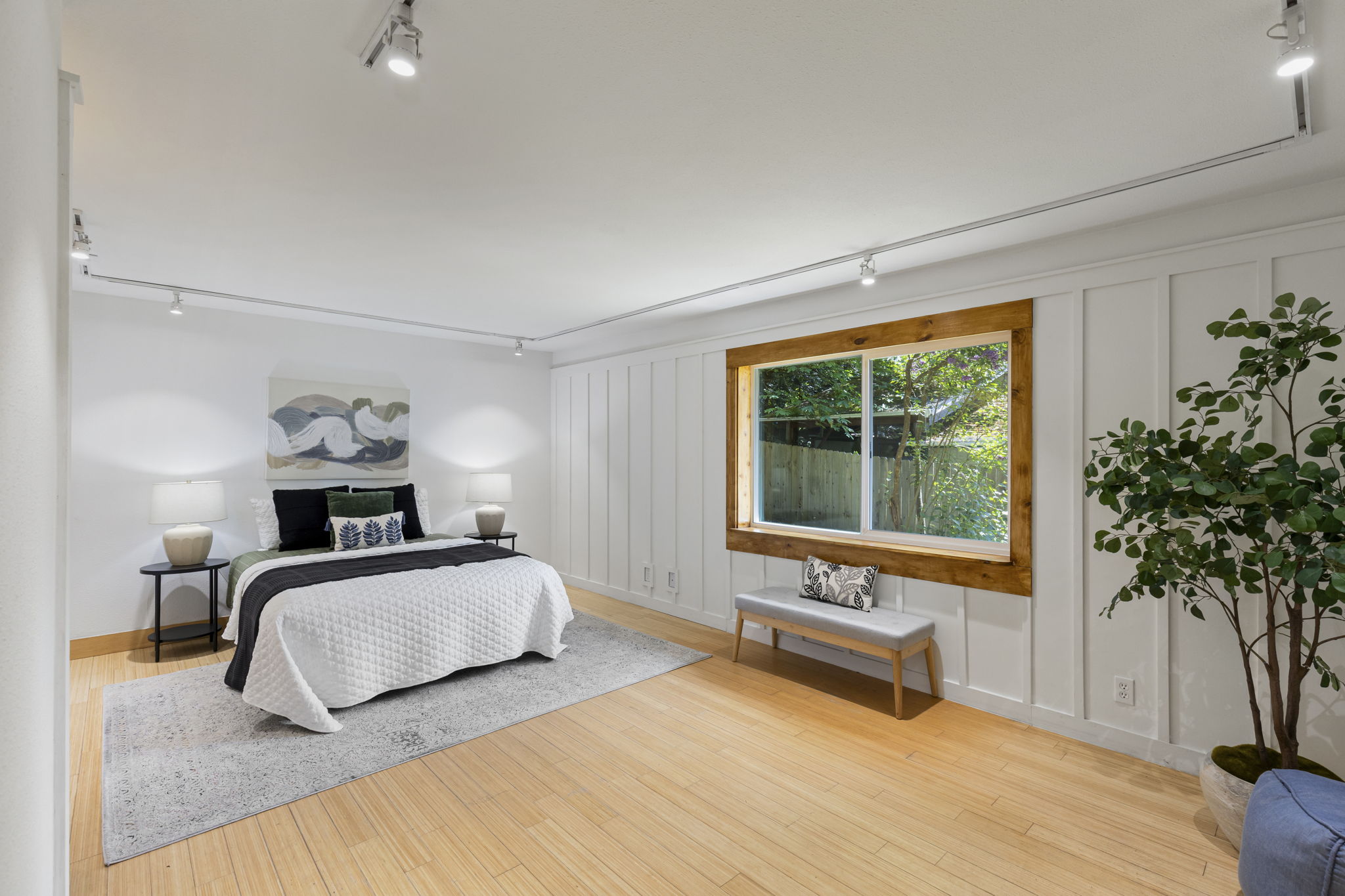 HUGE bonus room with a closet...could be a 3rd bedroom (2 bed septic) or a den or...?