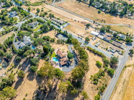 016_AERIAL_ 20585 Whispering Oaks Dr