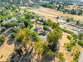 017_AERIAL_ 20585 Whispering Oaks Dr
