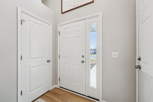 9th Avenue Ct-S0104-007.jpg