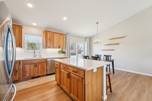 9th Avenue Ct-S0104-018.jpg