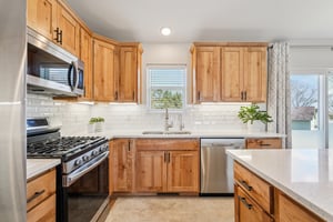 9th Avenue Ct-S0104-019.jpg