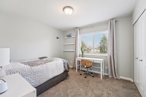 9th Avenue Ct-S0104-022.jpg