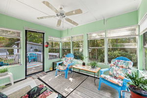 Screened-in Porch