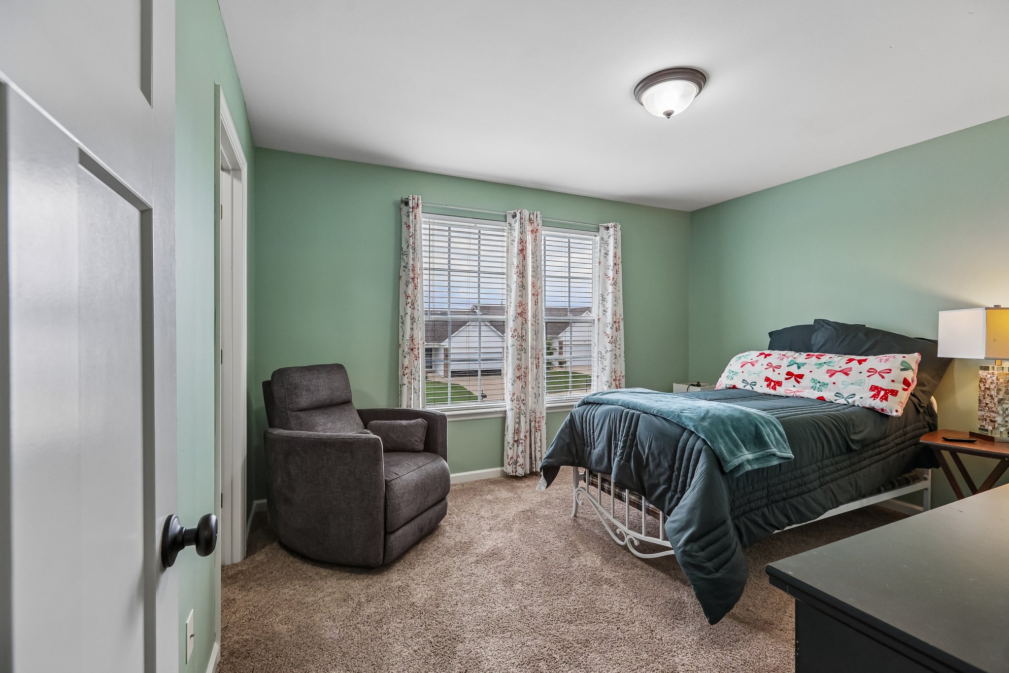 206 Colonial Xing-S2309-023.jpg