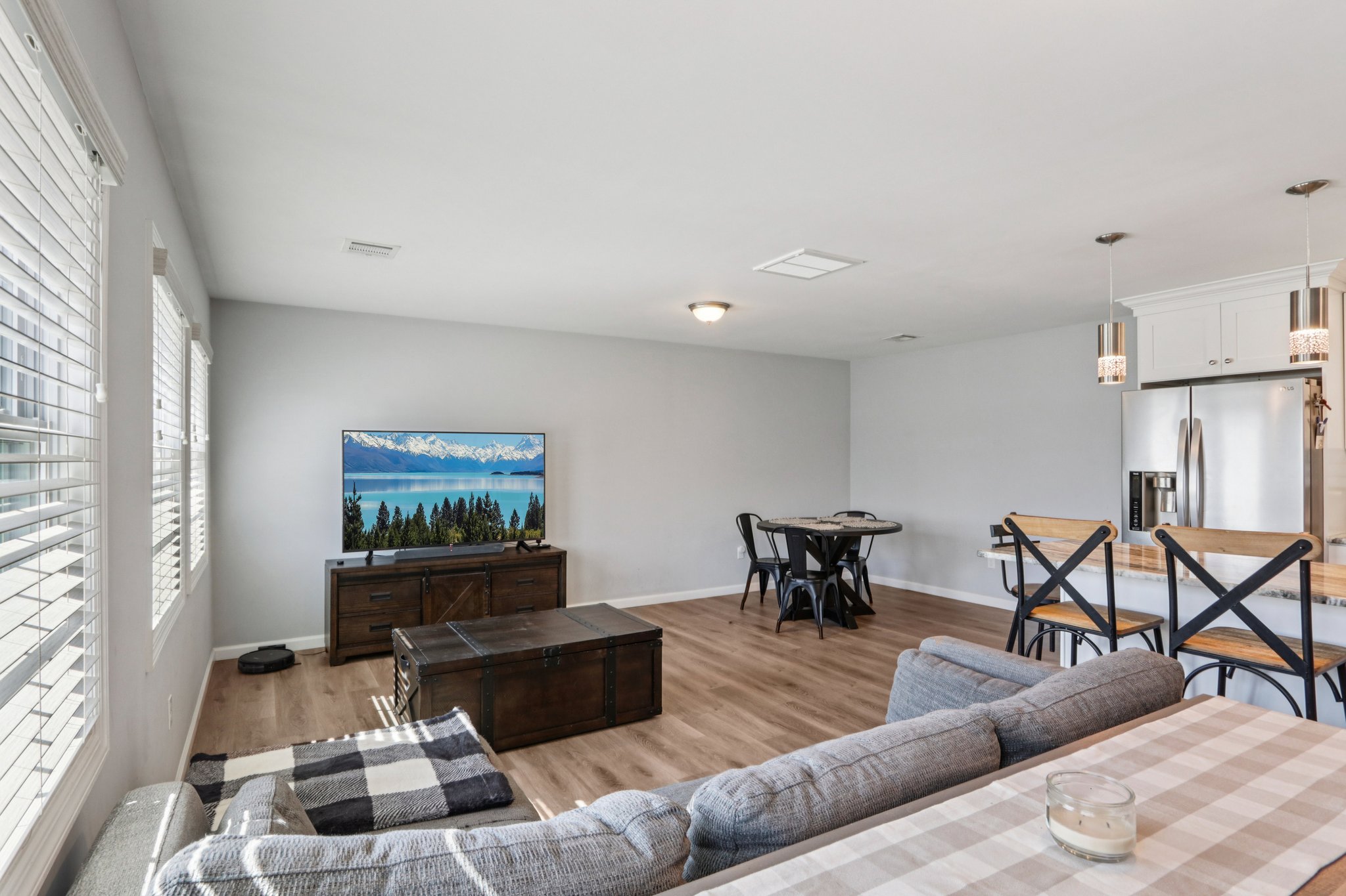 Cornelius St-S1403-011.jpg