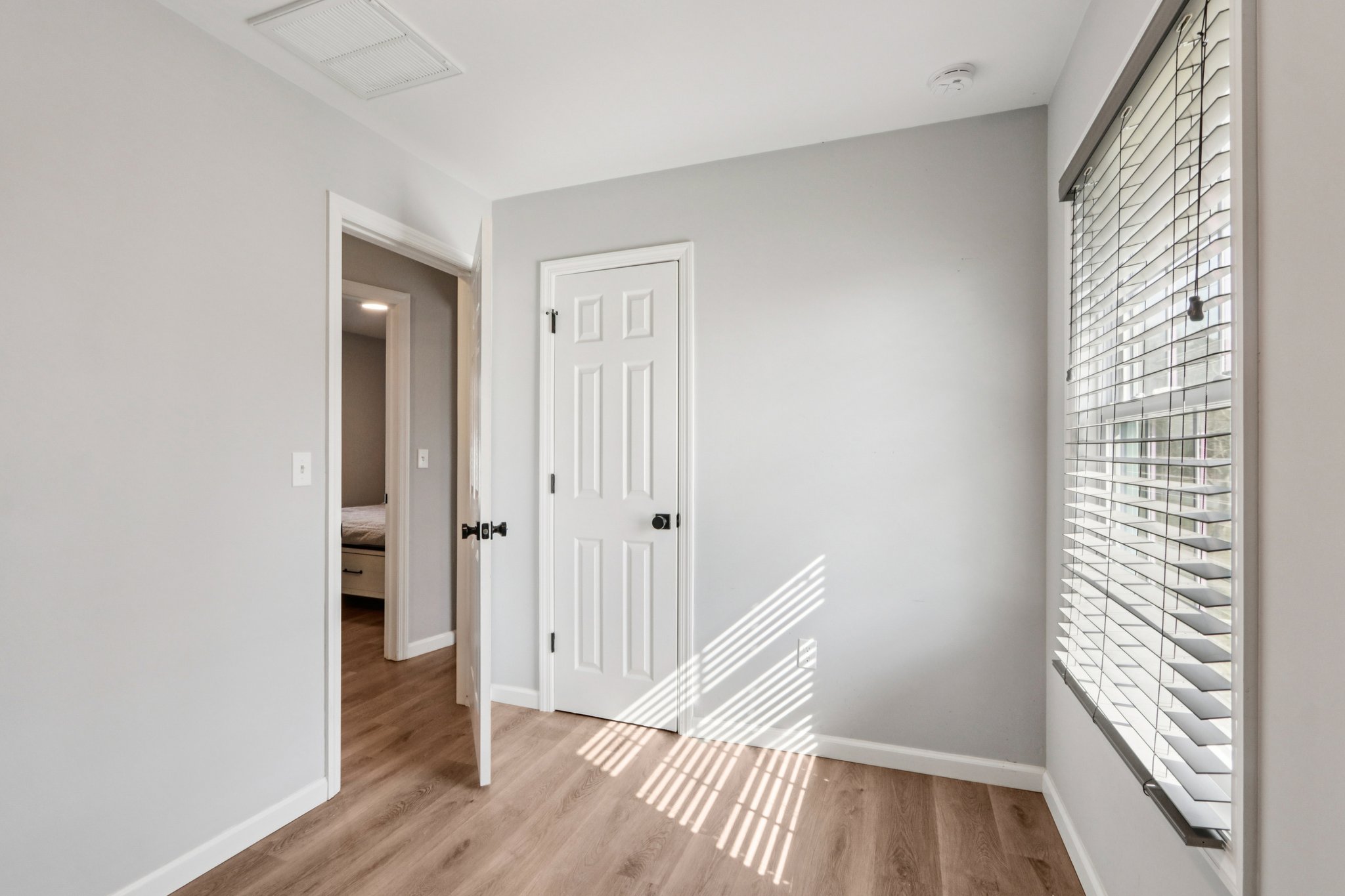 Cornelius St-S1403-024.jpg