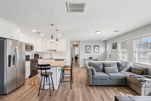 Cornelius St-S1403-012.jpg