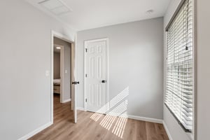 Cornelius St-S1403-024.jpg