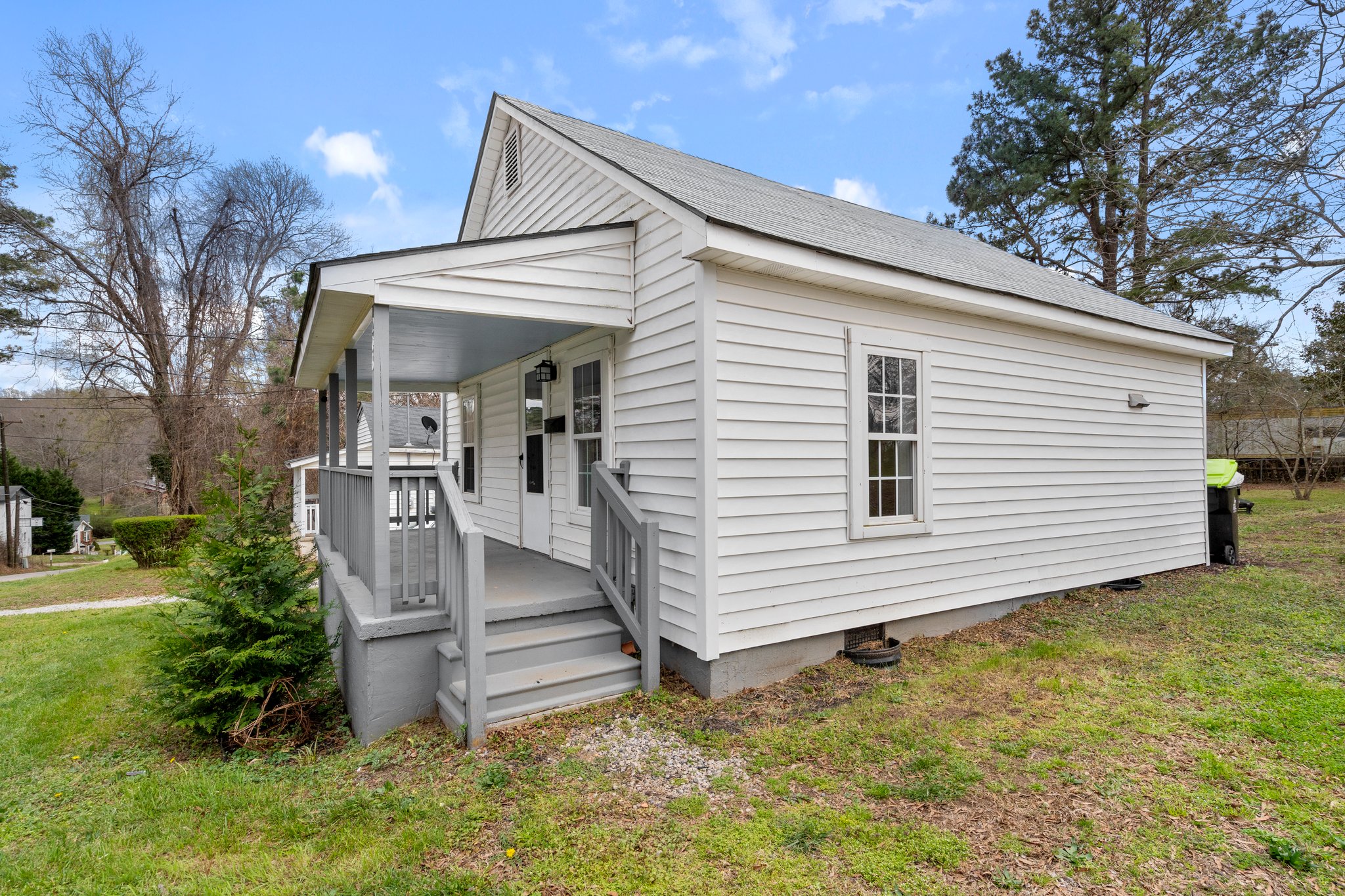 206 E College St, Franklinton, NC 27525, USA Photo 7