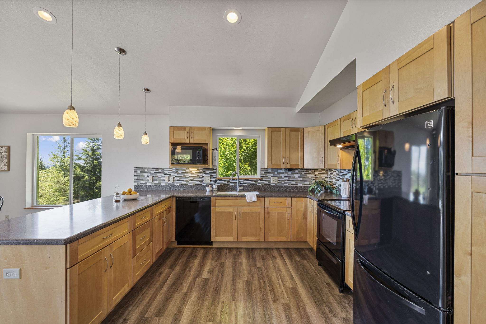 Kitchen full