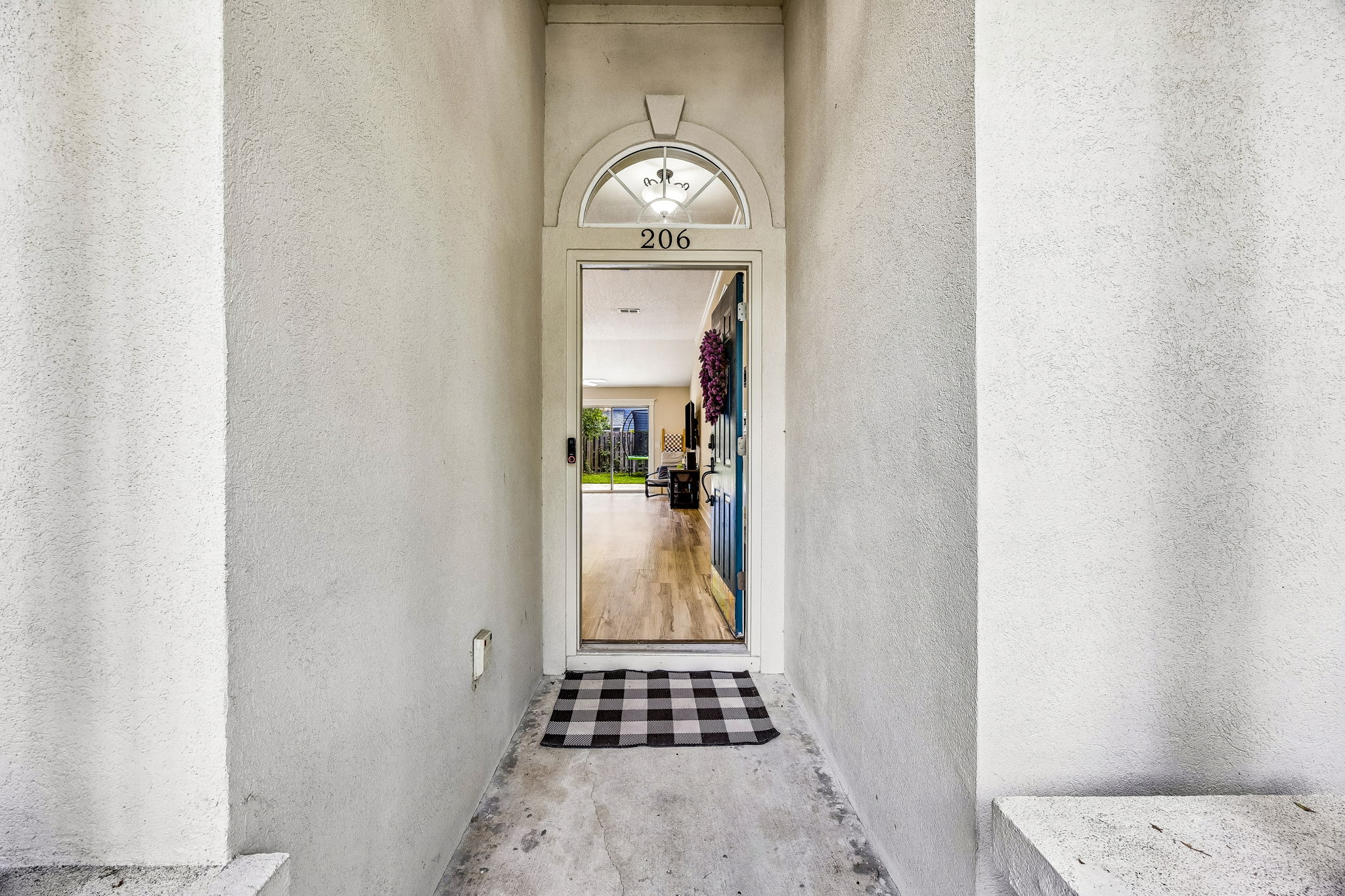 Front Entry Detail