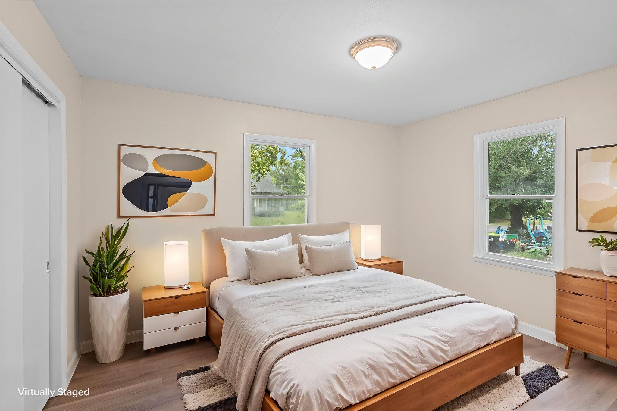 RMG02538 virtually staged.jpeg