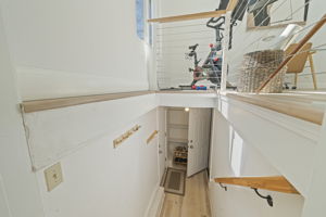  Photo 37
