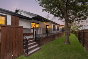 Outdoor living off of kitchen