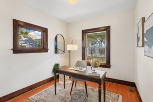 Bedroom/Office