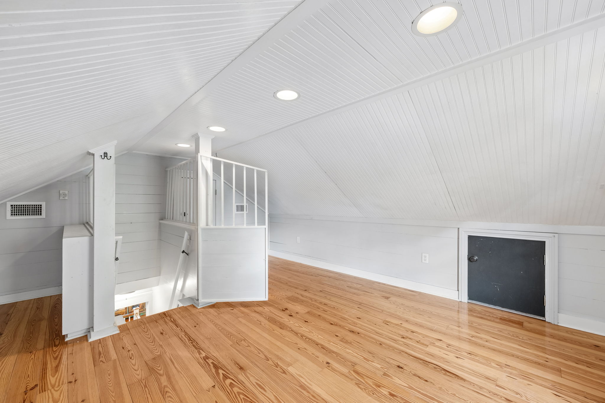 Bonus Room