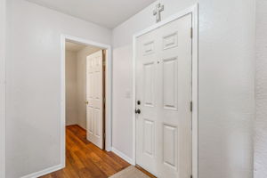  Photo 49