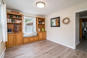  Photo 8