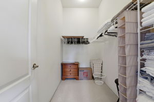 Walk in closet