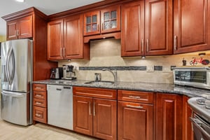 Woodland Dr 58-S1108-015 (2).jpg