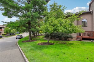 Woodland Dr 58-S1108-054 (2).jpg