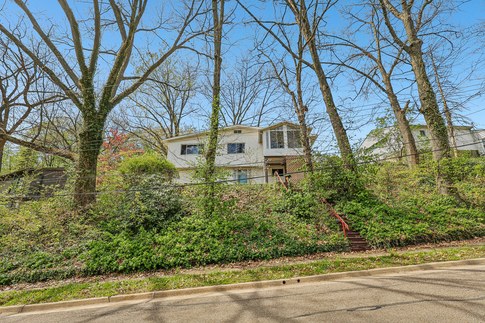 6th St SW-S2204-002.jpg