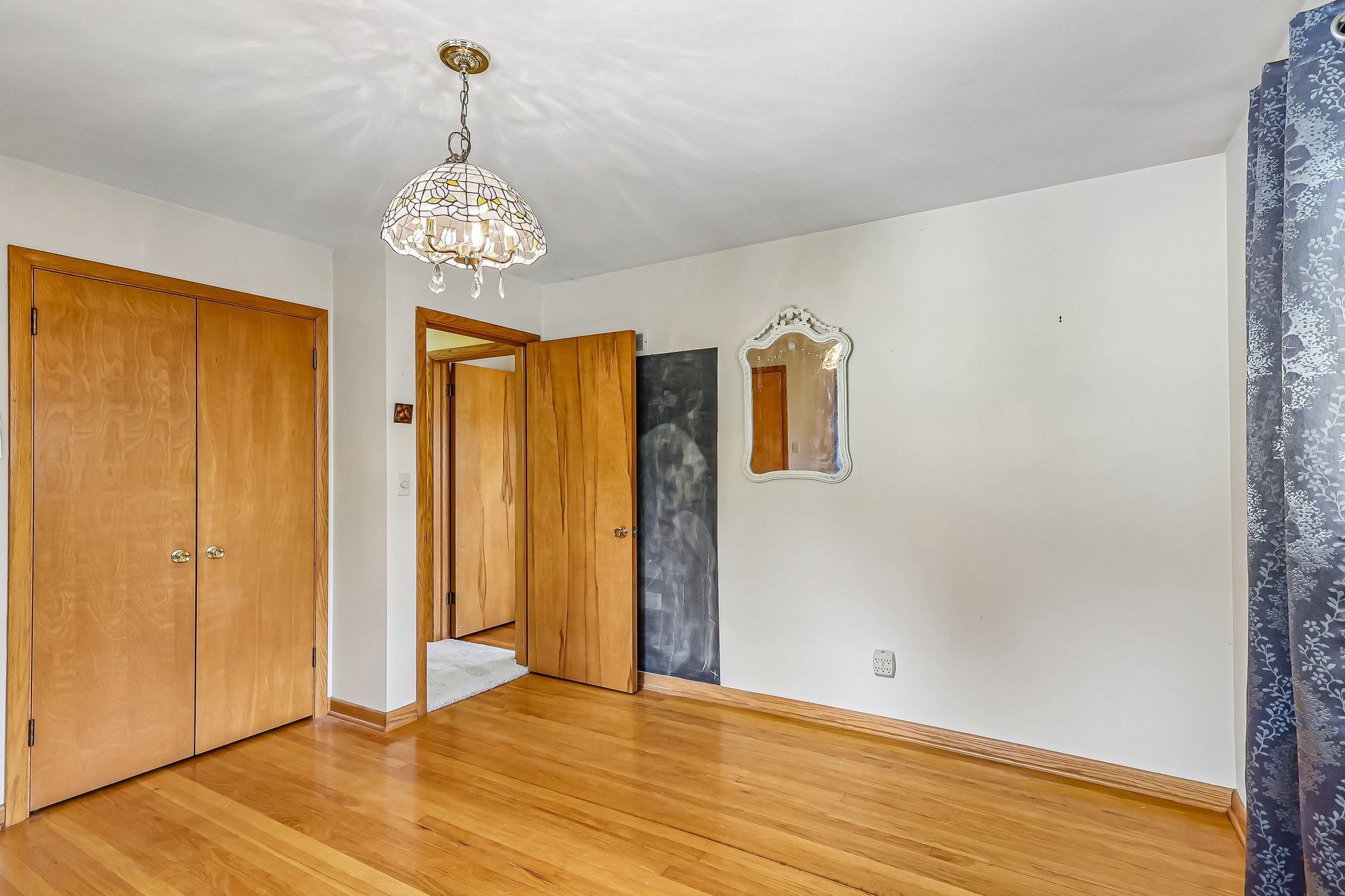 6th St SW-S2204-029.jpg