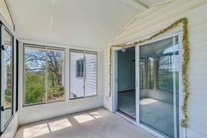 6th St SW-S2204-015.jpg