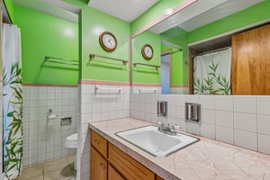 6th St SW-S2204-017.jpg