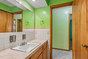 6th St SW-S2204-031.jpg