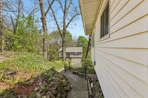 6th St SW-S2204-052.jpg