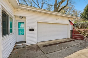 6th St SW-S2204-053.jpg