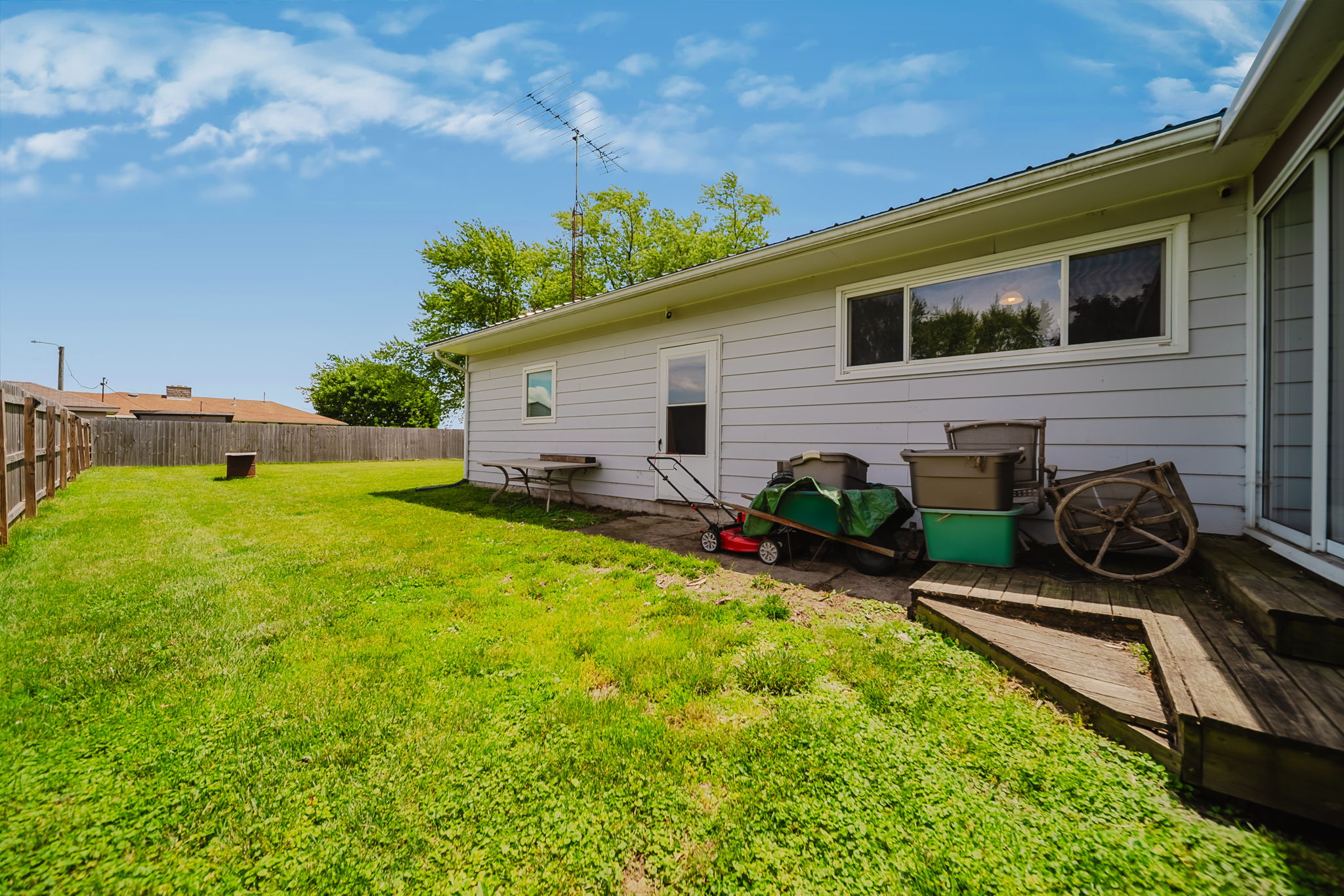 C.H. - 2060 Marion-Williamsport Rd E-5