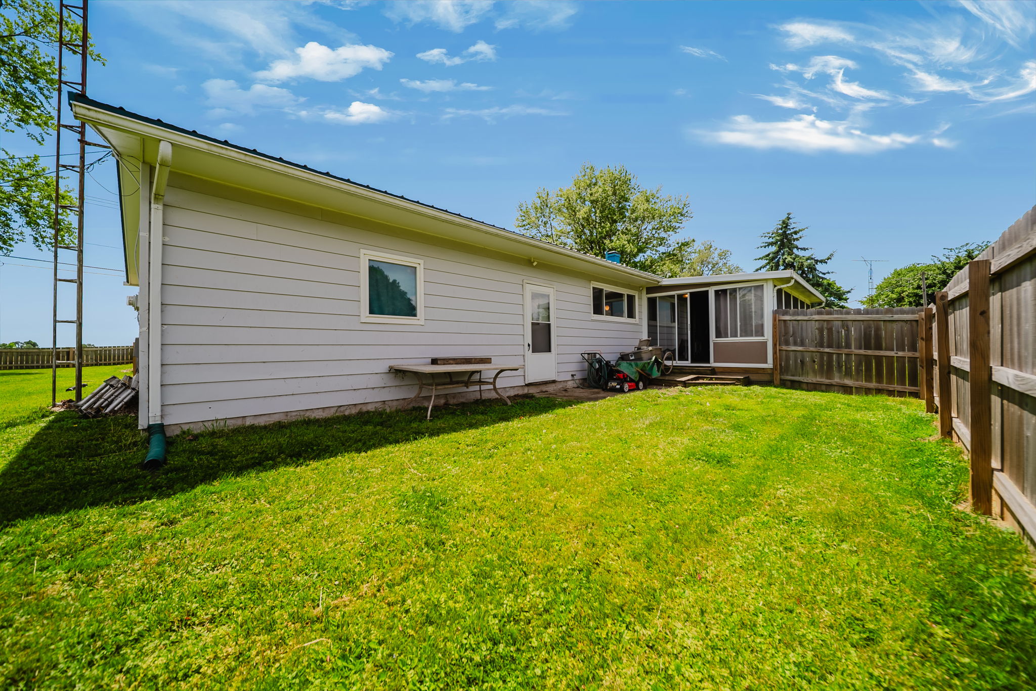 C.H. - 2060 Marion-Williamsport Rd E-55