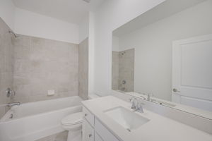  Photo 24