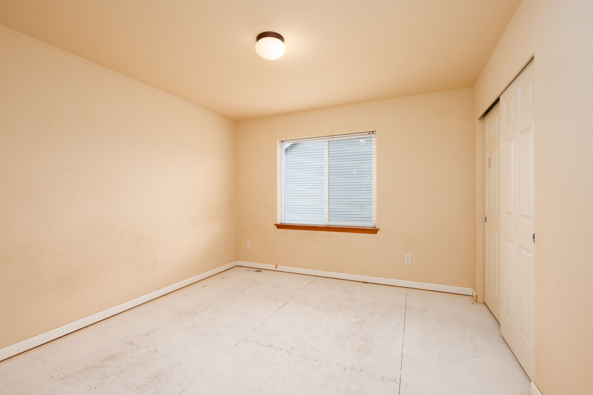 2060574thAveE,Spanaway,WA98387-25