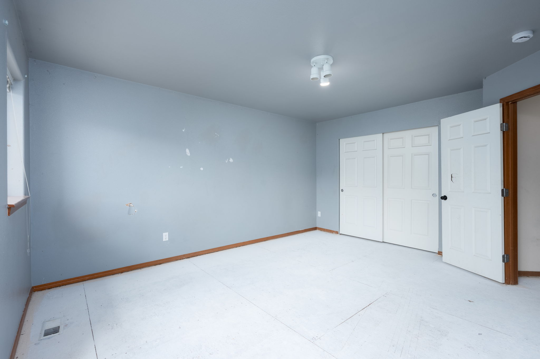 2060574thAveE,Spanaway,WA98387-28