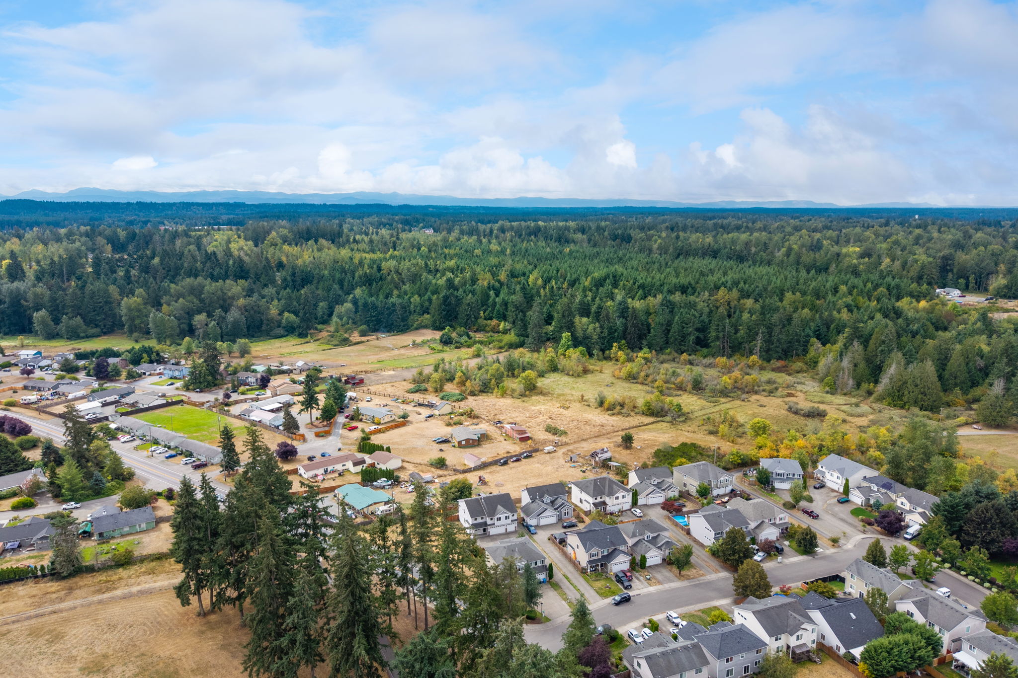 2060574thAveE,Spanaway,WA98387-39