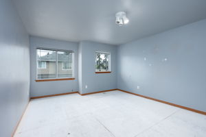 2060574thAveE,Spanaway,WA98387-27